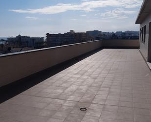 Terrasse von Dachboden miete in Torremolinos mit Klimaanlage, Terrasse und Möbliert