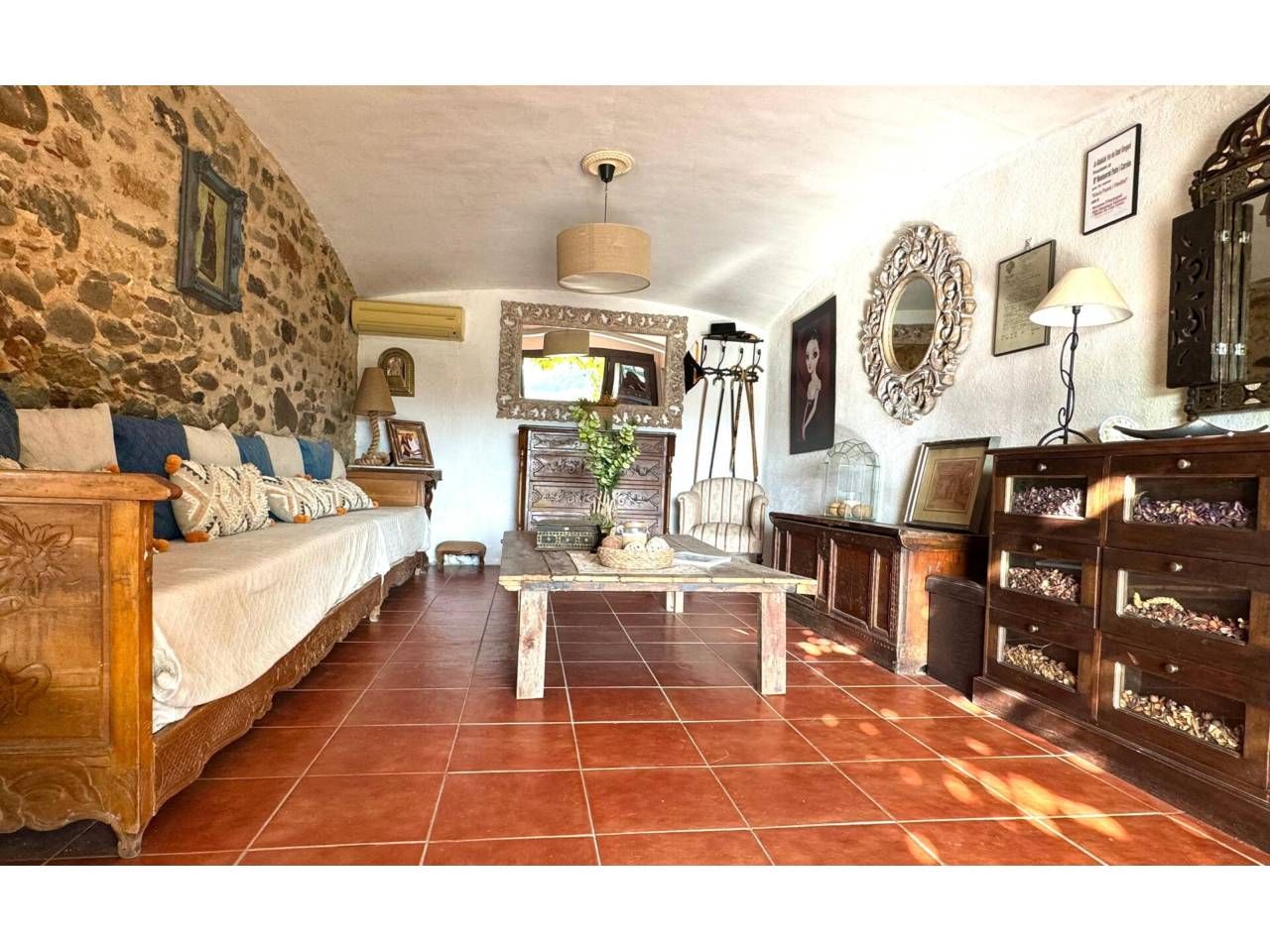 Living room of Country house for sale in Sant Gregori  with Air Conditioner, Heating and Private garden