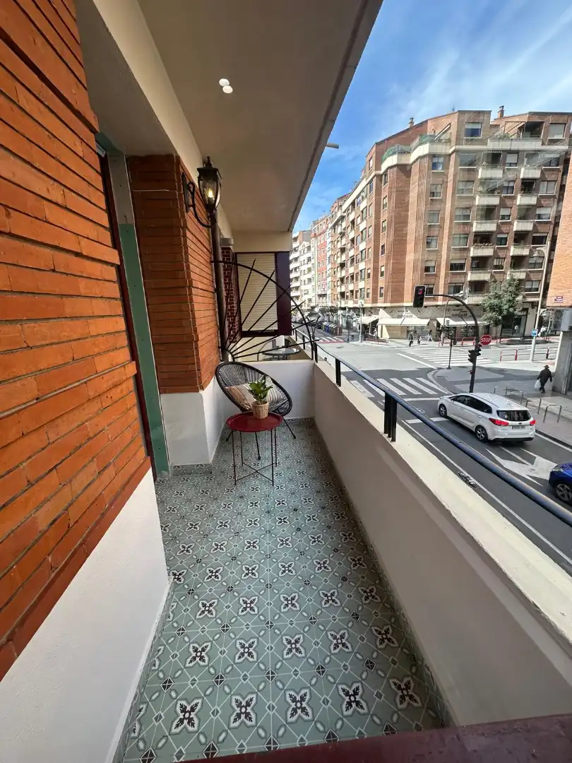 Terrassa de Pis en venda en  Logroño amb Aire condicionat, Calefacció i Parquet