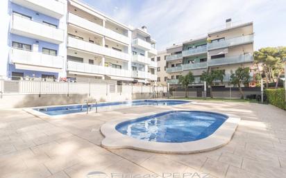 Swimming pool of Flat for sale in Castelldefels  with Air Conditioner, Terrace and Swimming Pool