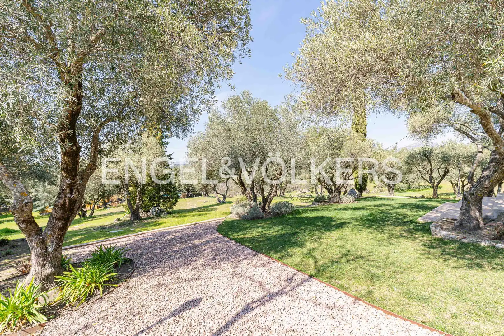 Exterior view of Houses for sale in Valdemorillo  with Air Conditioner, Heating and Private garden