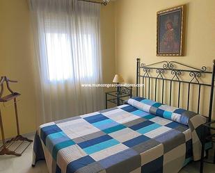 Dormitori de Pis de lloguer en Lucena amb Aire condicionat