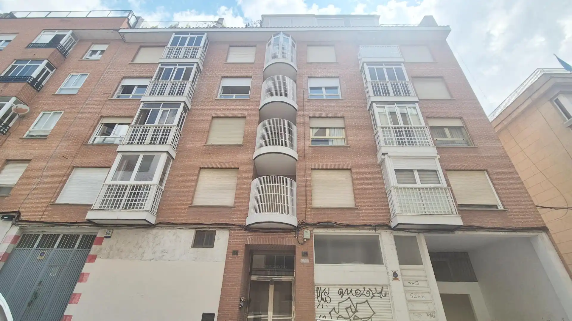 Vista exterior de Pis en venda en Salamanca amb Calefacció
