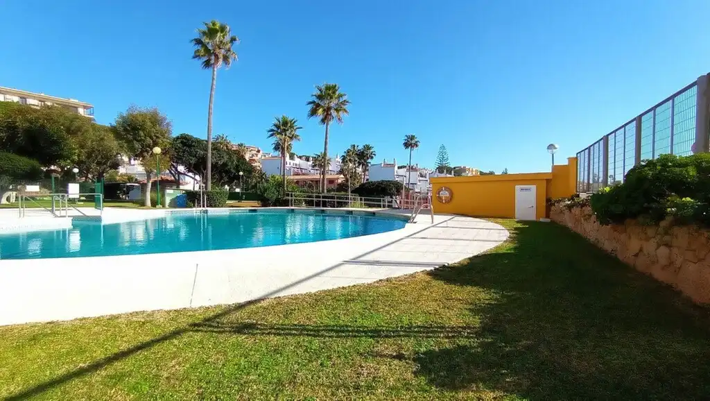 Swimming pool of Study for sale in Mijas  with Air Conditioner, Terrace and Furnished