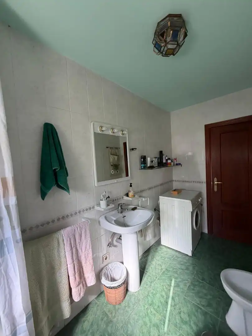 Baño de Finca rústica en venta en Traspinedo con Calefacción, Jardín privado y Terraza