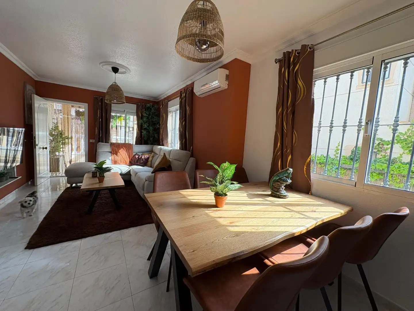 Comedor de Casa o chalet en venta en Rojales con Calefacción, Jardín privado y Trastero