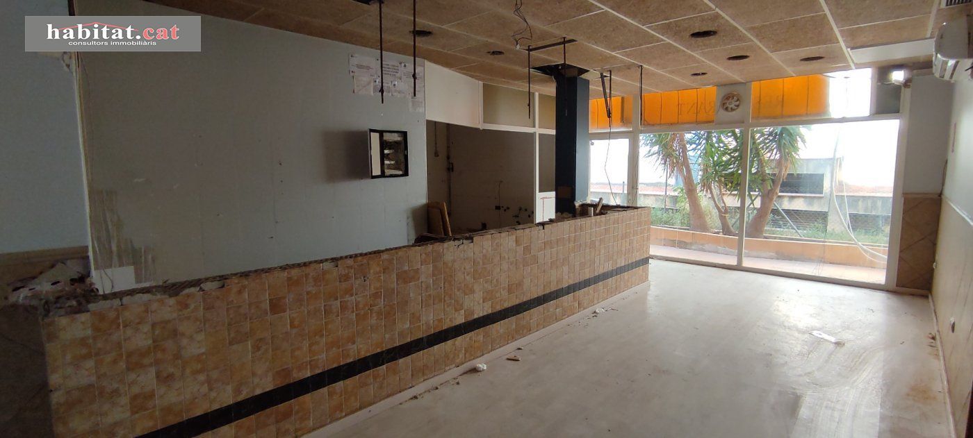 Local en venta en Vilanova i la Geltrú