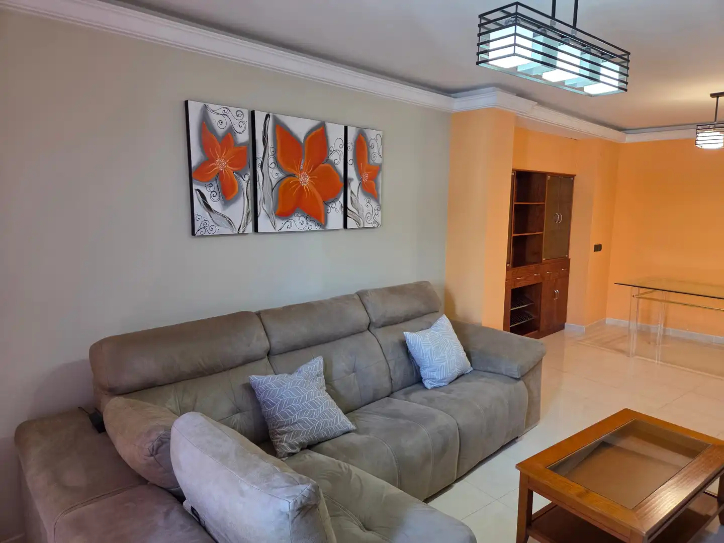 Sala de estar de Piso de alquiler en Rincón de la Victoria con Aire acondicionado, Terraza y Trastero