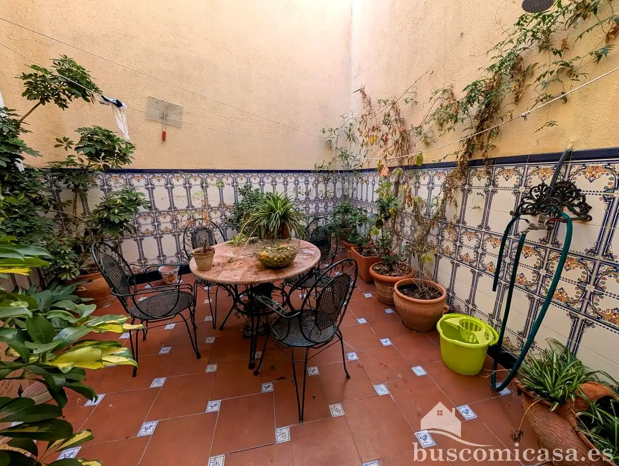 Terrassa de Casa o xalet en venda en Linares amb Aire condicionat, Calefacció i Jardí privat
