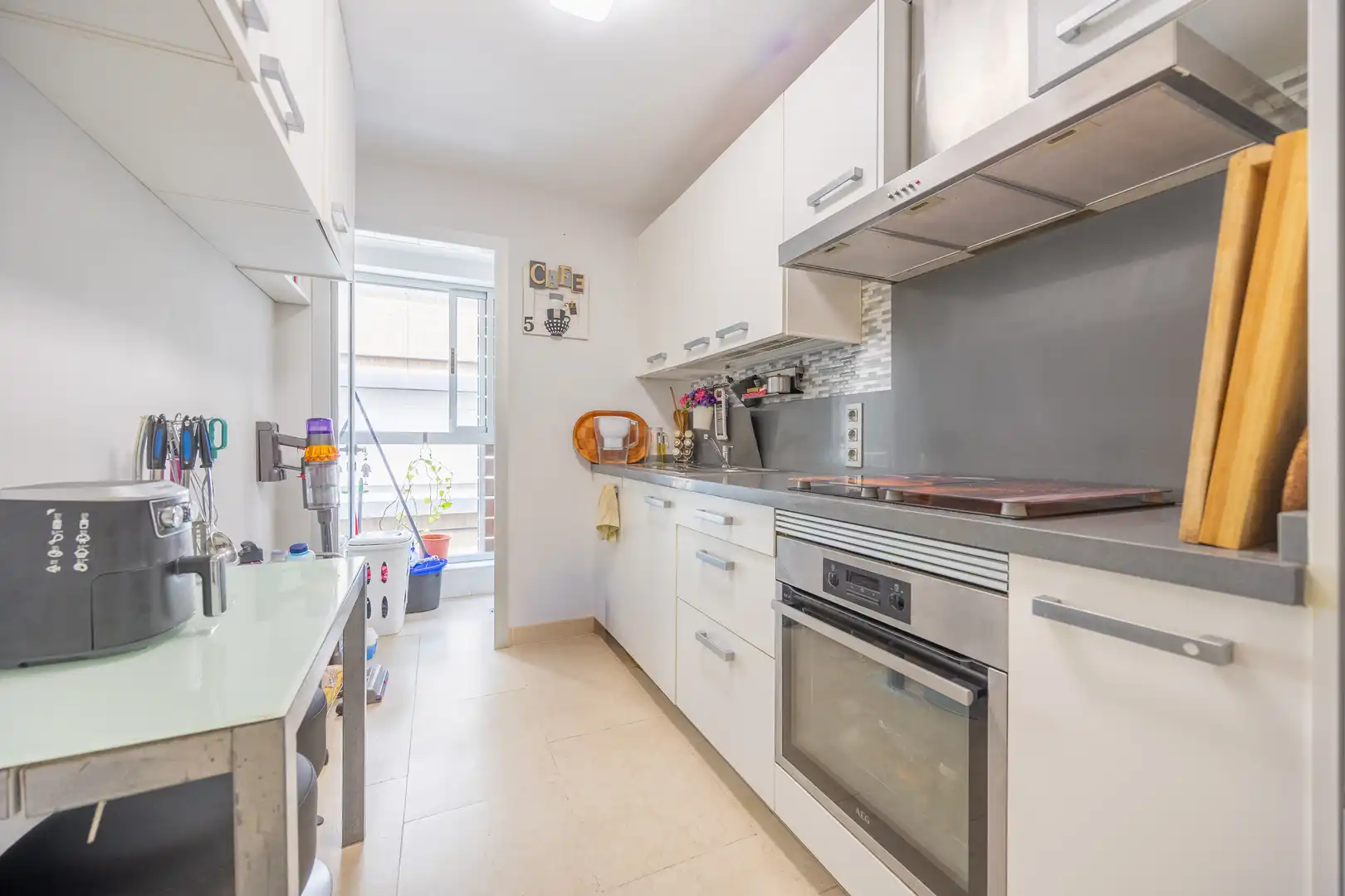 Cocina de Piso en venta en Las Palmas de Gran Canaria con Trastero, Piscina y Amueblado