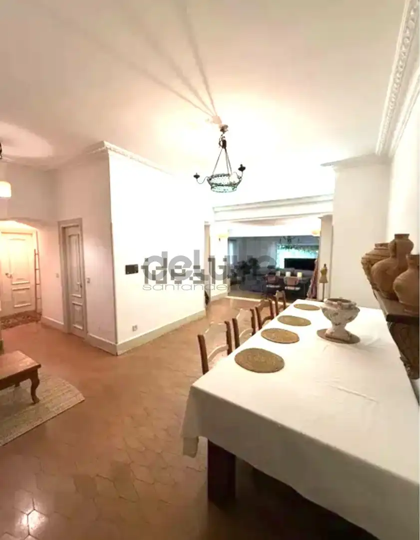 Dining room of Ground floor for rent in El Sardinero