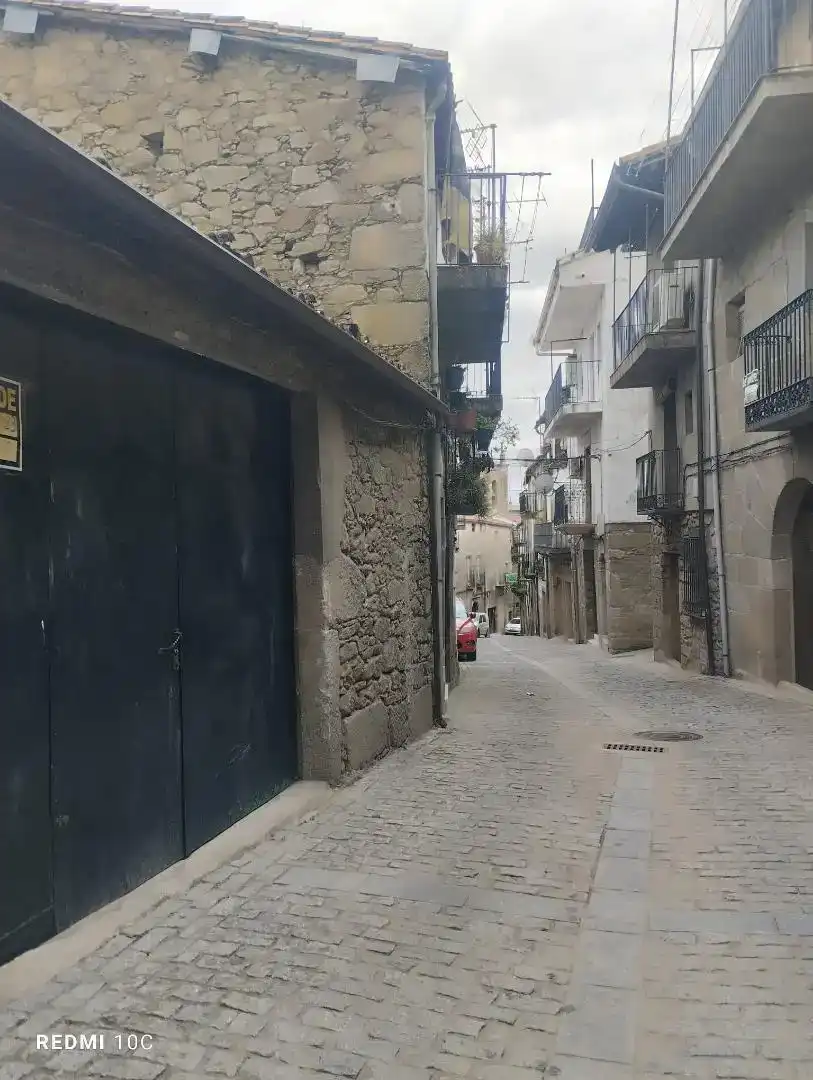 Vista exterior de Garaje en venta en Hoyos
