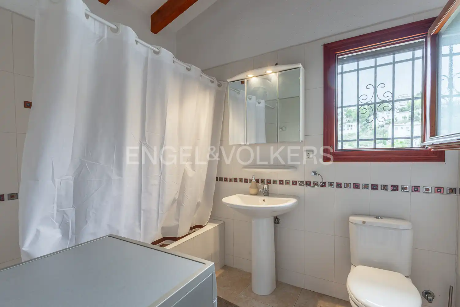 Baño de Casa o chalet en venta en Pego con Aire acondicionado, Calefacción y Jardín privado