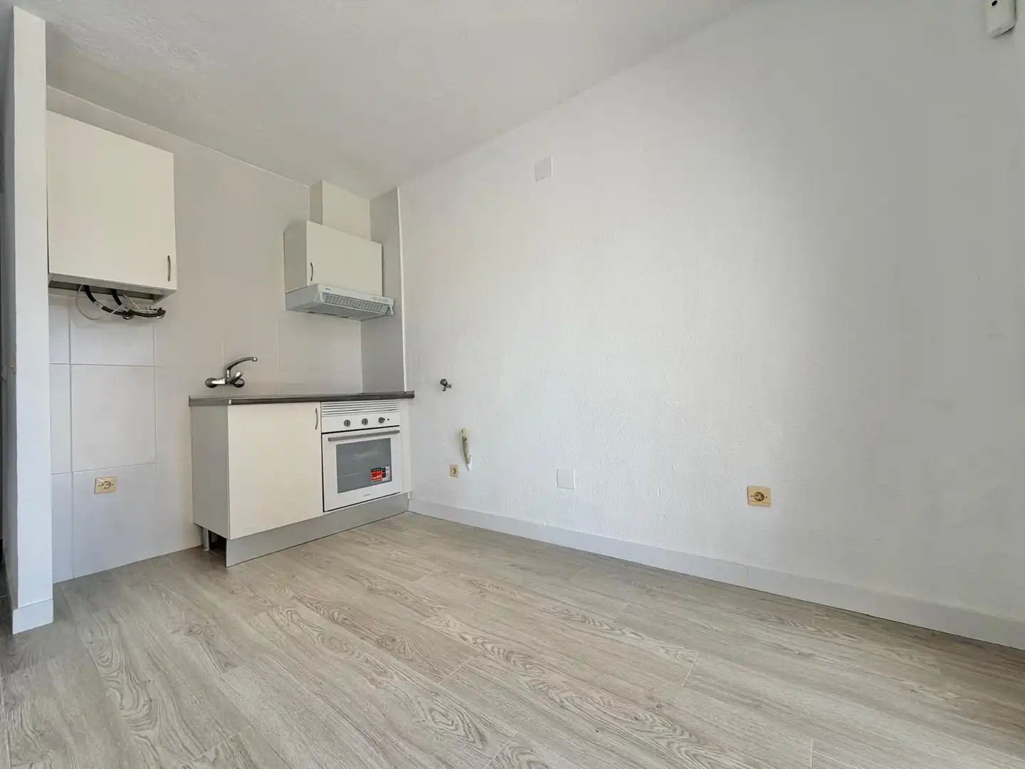 Habitación de Piso en venta en Torrevieja con Terraza