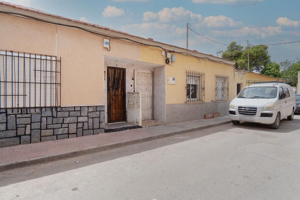 Vista exterior de Casa adosada en venta en Torre-Pacheco
