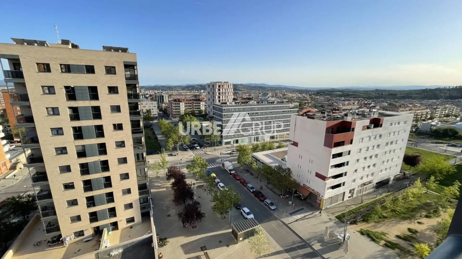 Pis de lloguer a Calle BERGA, Can Roca