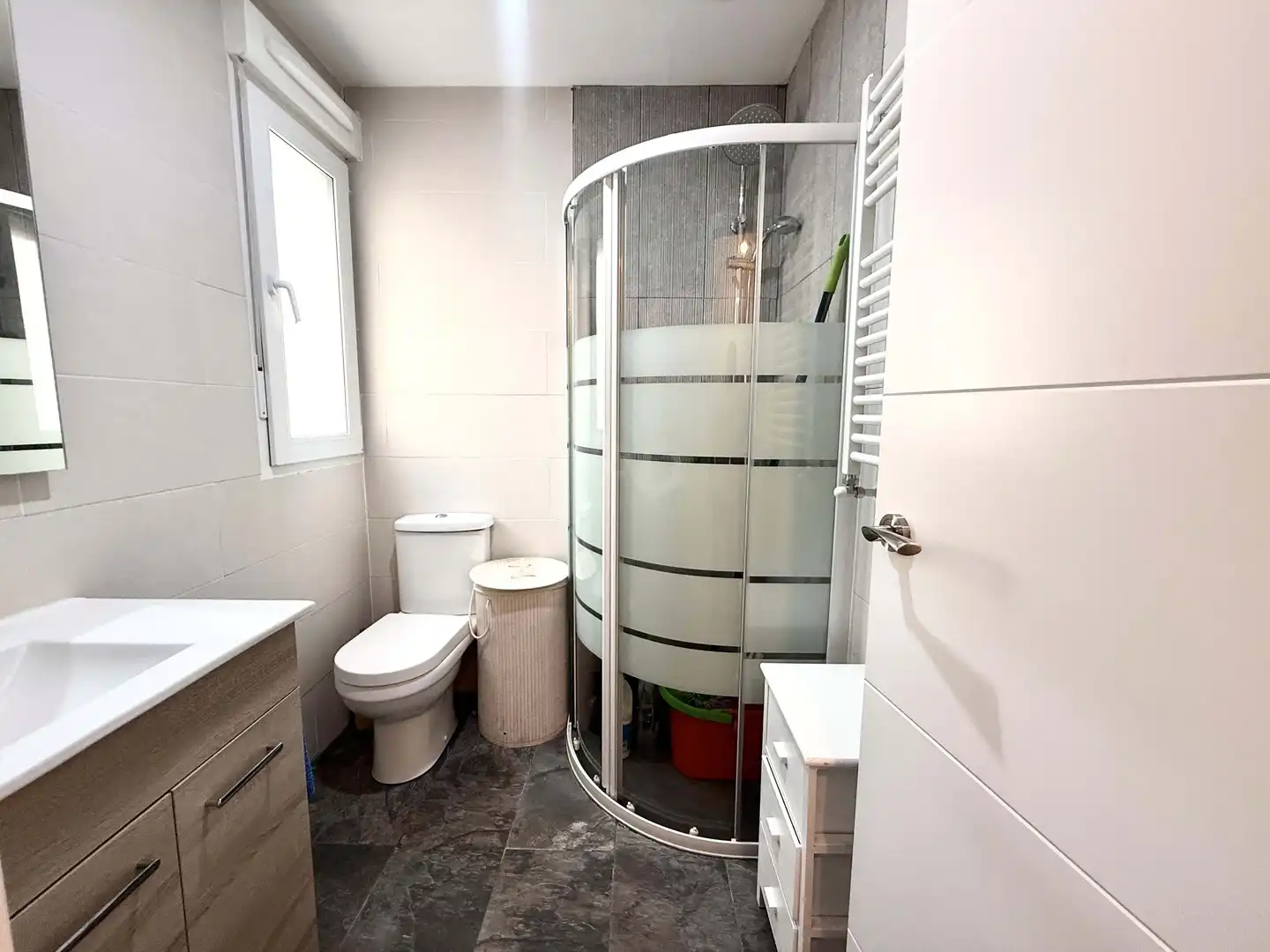Baño de Casa o chalet en venta en Villanueva de la Torre con Aire acondicionado, Calefacción y Terraza