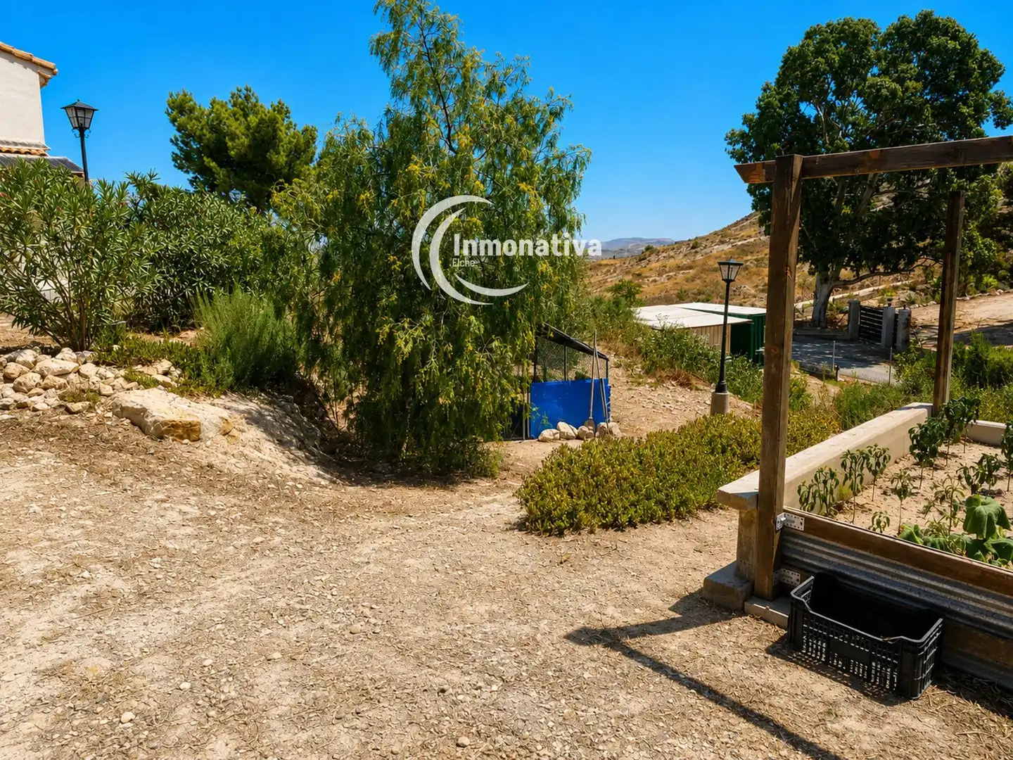 Exterior view of Houses for sale in Pedanías Oeste