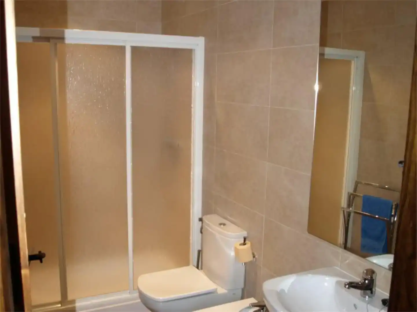 Baño de Casa o chalet de alquiler en Orellana de la Sierra, Badajoz