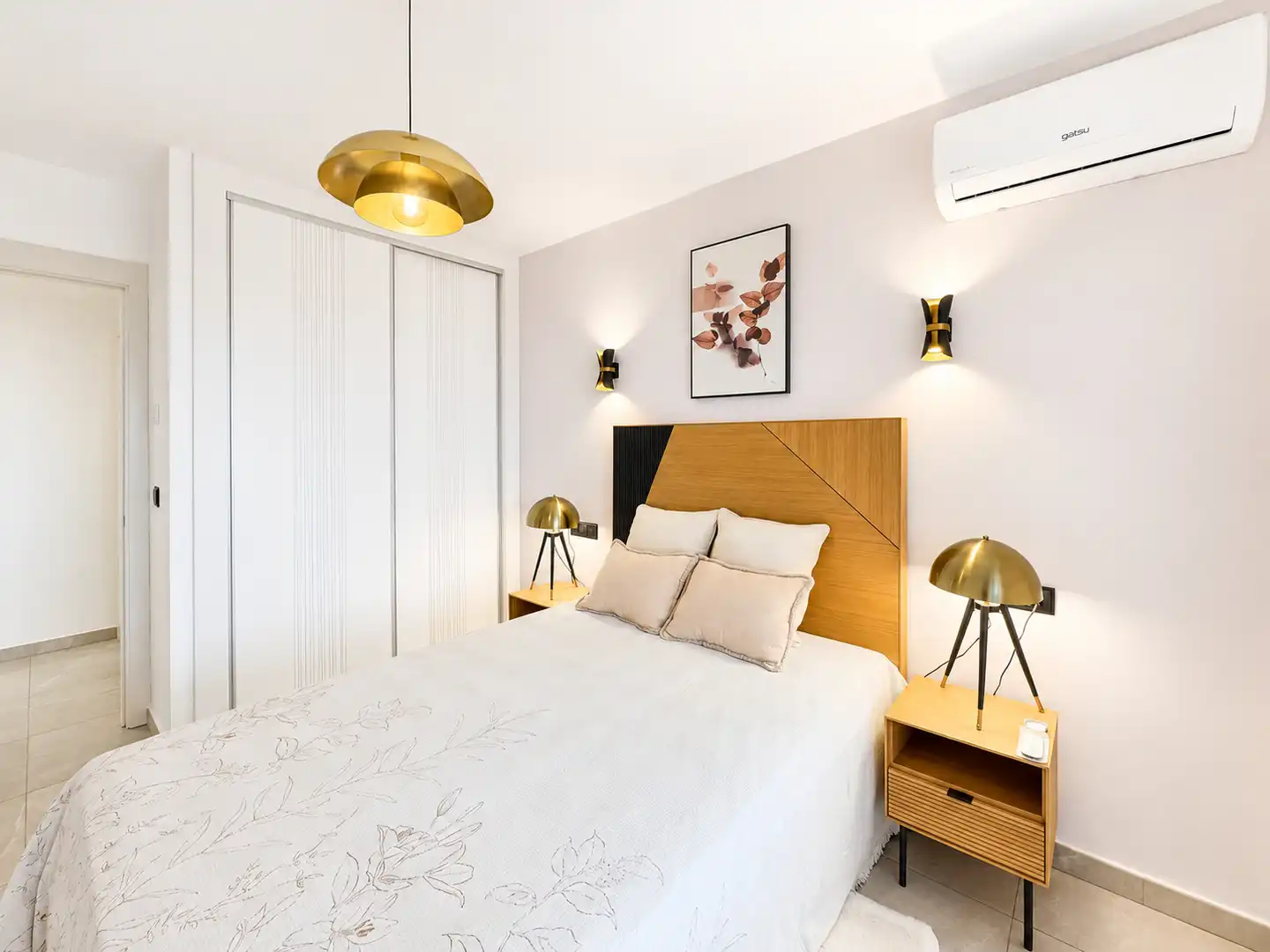 Dormitori de Apartament en venda en Calpe / Calp amb Aire condicionat, Calefacció i Jardí privat