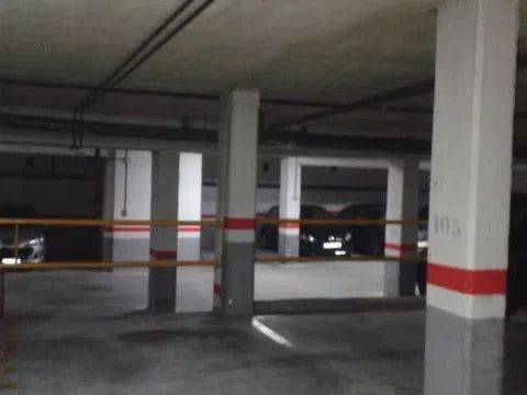 Garaje en Alquiler en Calle de Aquitania, 10 en Arcos