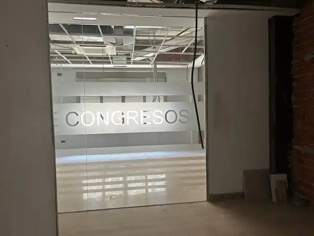Local comercial en venda a Calle Clara Campoamor, imagen 17