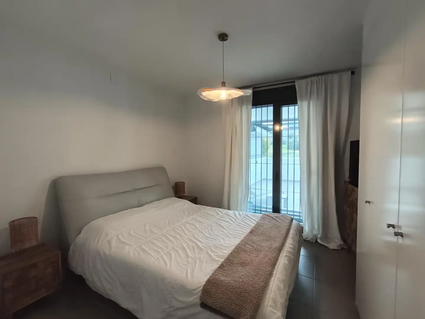 Habitación de Piso en venta en Málaga con Jardín privado, Terraza y Piscina comunitaria