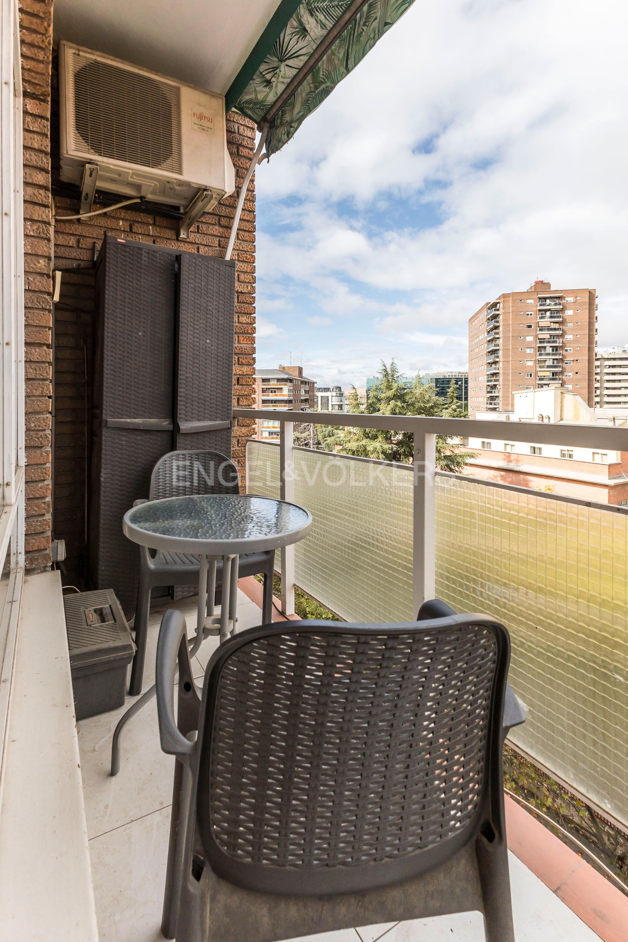 Terrassa de Apartament en venda en  Madrid Capital amb Aire condicionat, Calefacció i Parquet