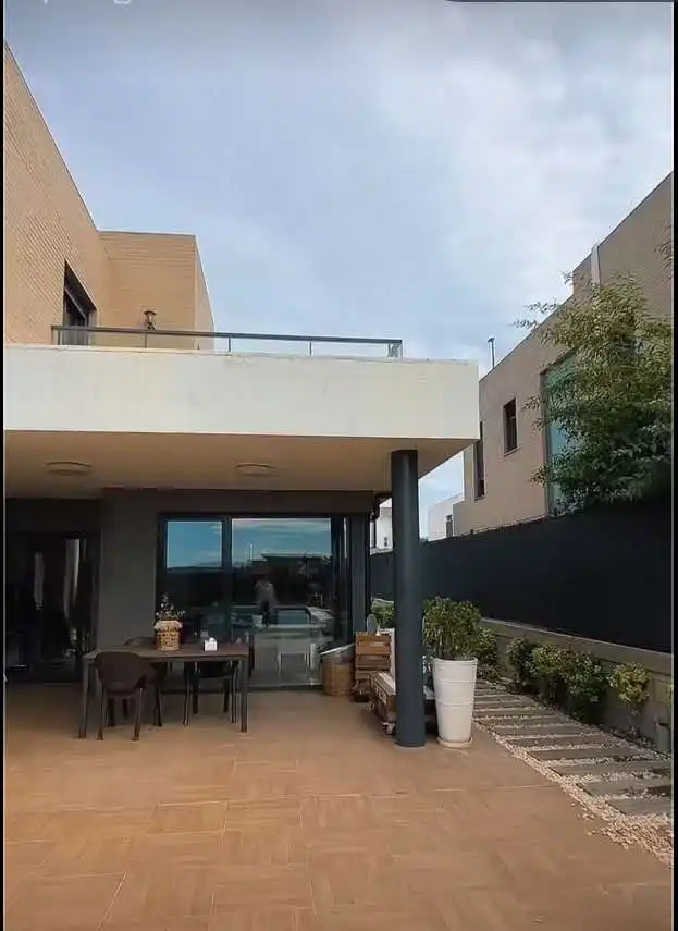 Chalet con piscina en venta en Calle de los Tornajos, imagen 8
