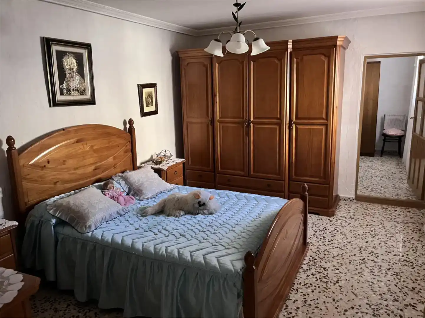 Dormitori de Casa adosada en venda en Baza amb Balcó