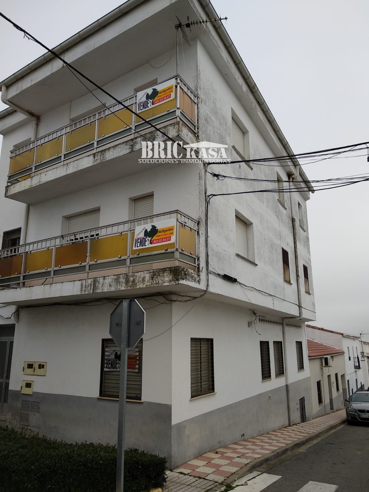 Exterior view of Flat for sale in Sierra de Fuentes