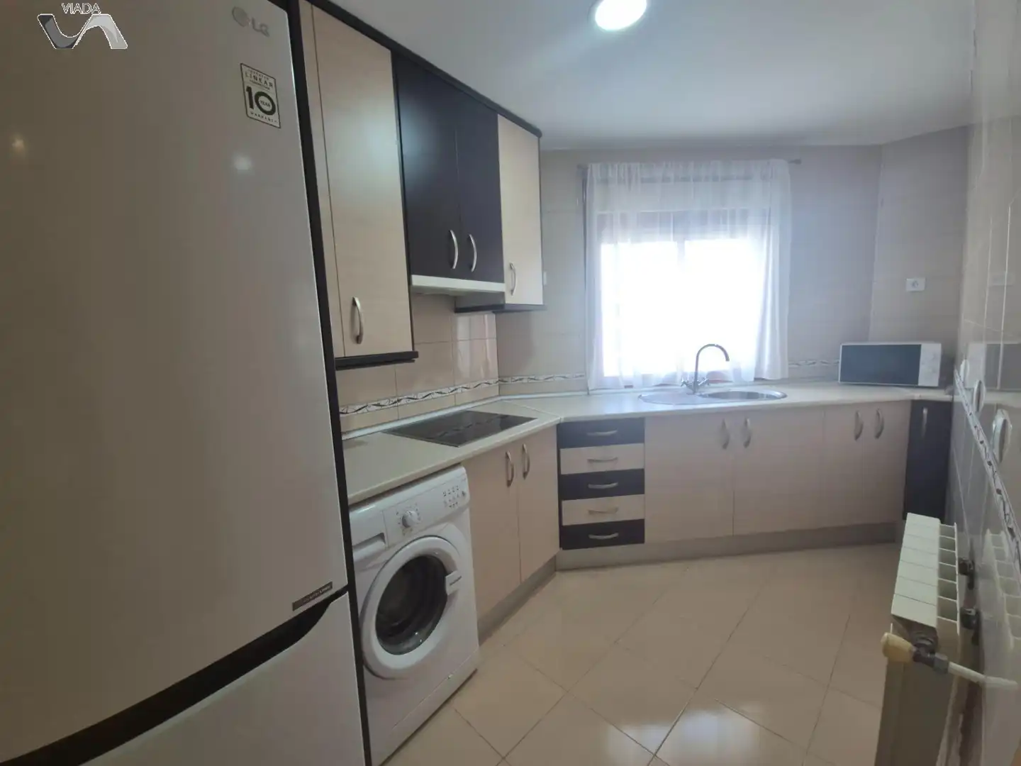 Cuina de Apartament de lloguer en Puertollano amb Aire condicionat, Calefacció i Terrassa