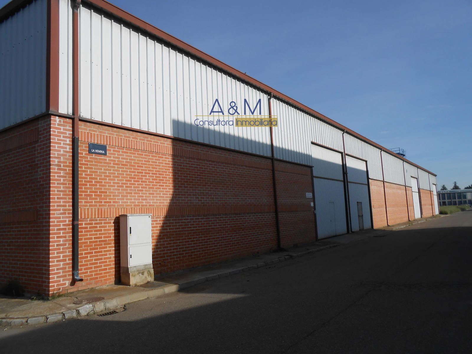 Exterior view of Industrial buildings to rent in La Bañeza 