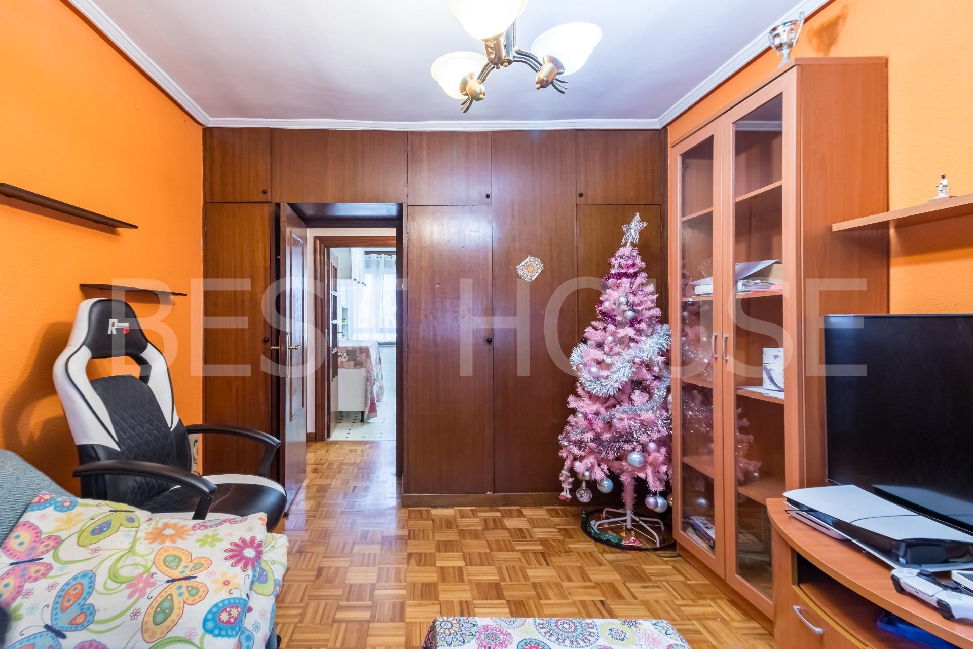 Bedroom of Flat for sale in Torrelavega   with Storage room and Balcony