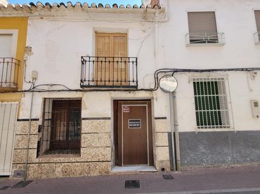 Casa en venda a Calle Reloj Del 15