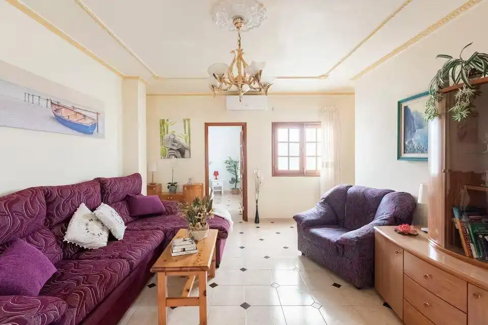 Wohnzimmer von Gebäude zum Verkauf in Gáldar