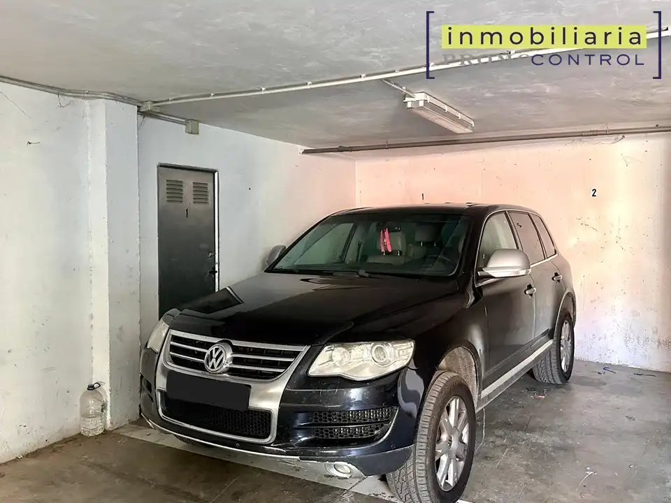 Parking de Casa o chalet en venta en Zuera con Aire acondicionado, Calefacción y Jardín privado