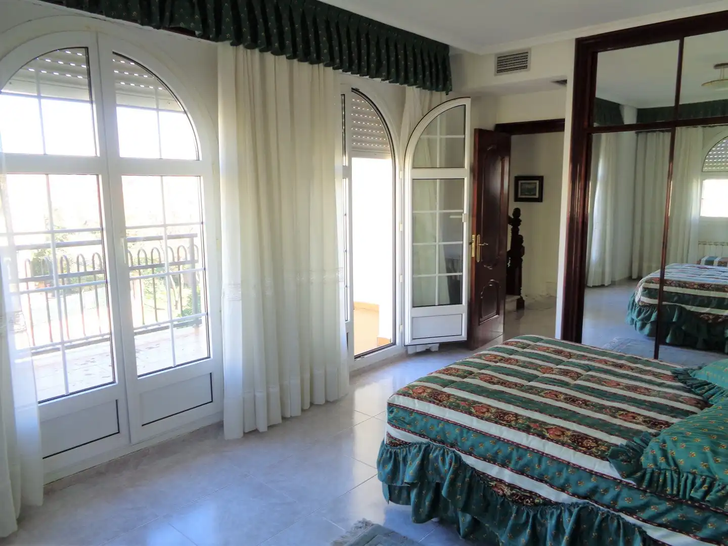Einfamilien-Reihenhaus zum Verkauf in Calle José Canalejas, Los Pinos - El Pilar