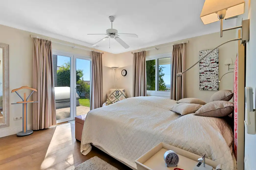 Villa con piscina in vendita a Avenida Calderón de la Barca 16, imagen 25