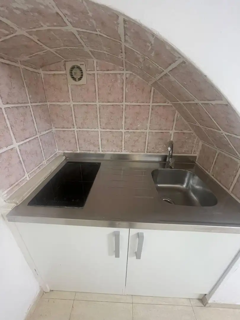 Cocina de Estudio en venta en Sant Feliu de Guíxols con Calefacción y Amueblado