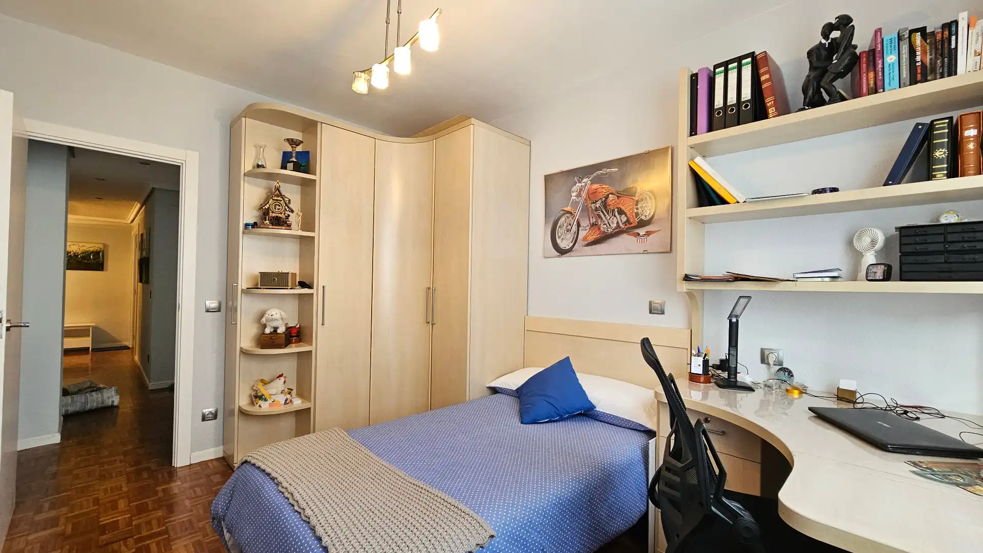 Dormitori de Pis en venda en Vitoria - Gasteiz amb Calefacció, Parquet i Terrassa