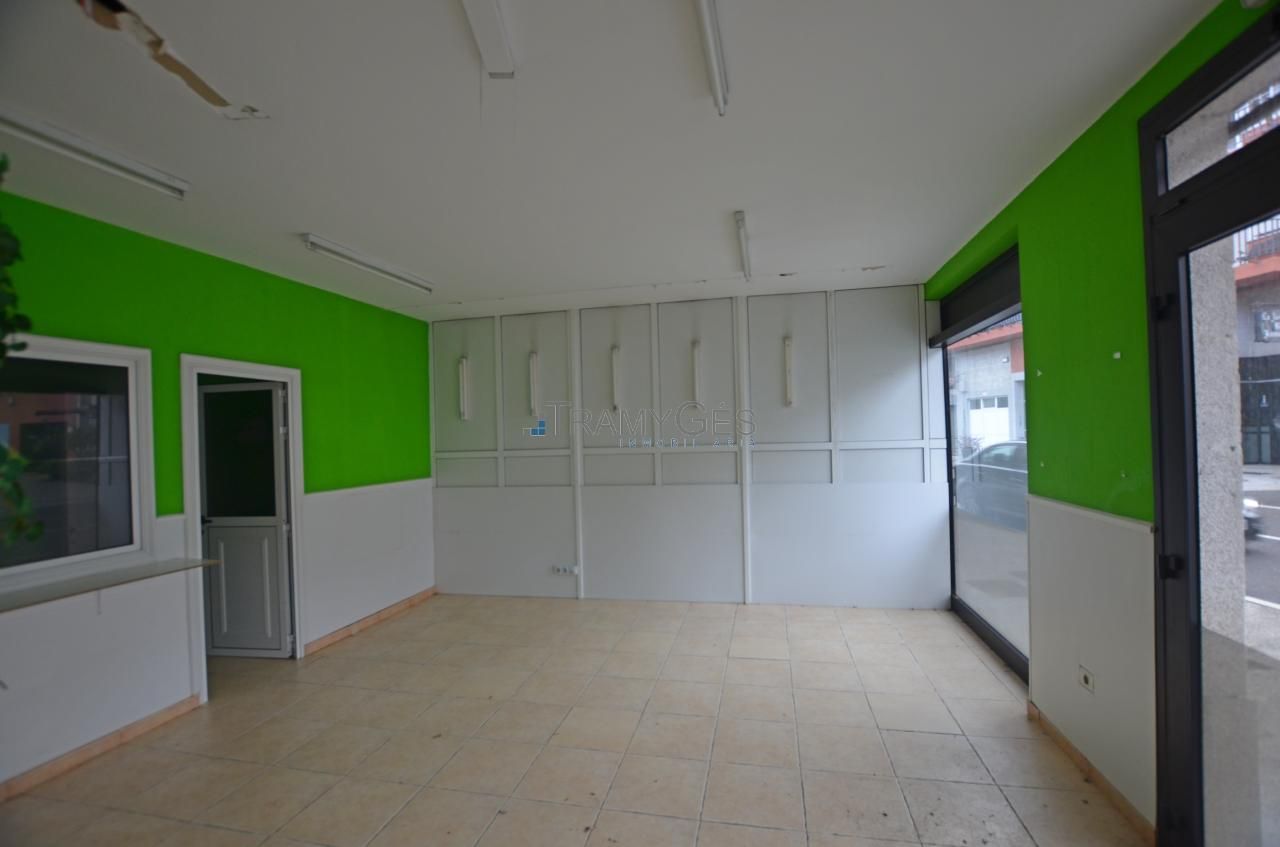 Premises for rent in Tui