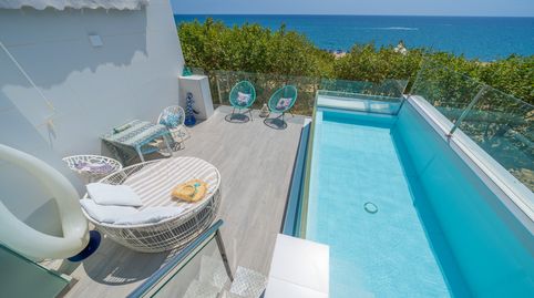 ATICO EN PRIMERA LINEA DE MAR, CON TERRAZA Y PISCINA PRIVADA, imatge 4
