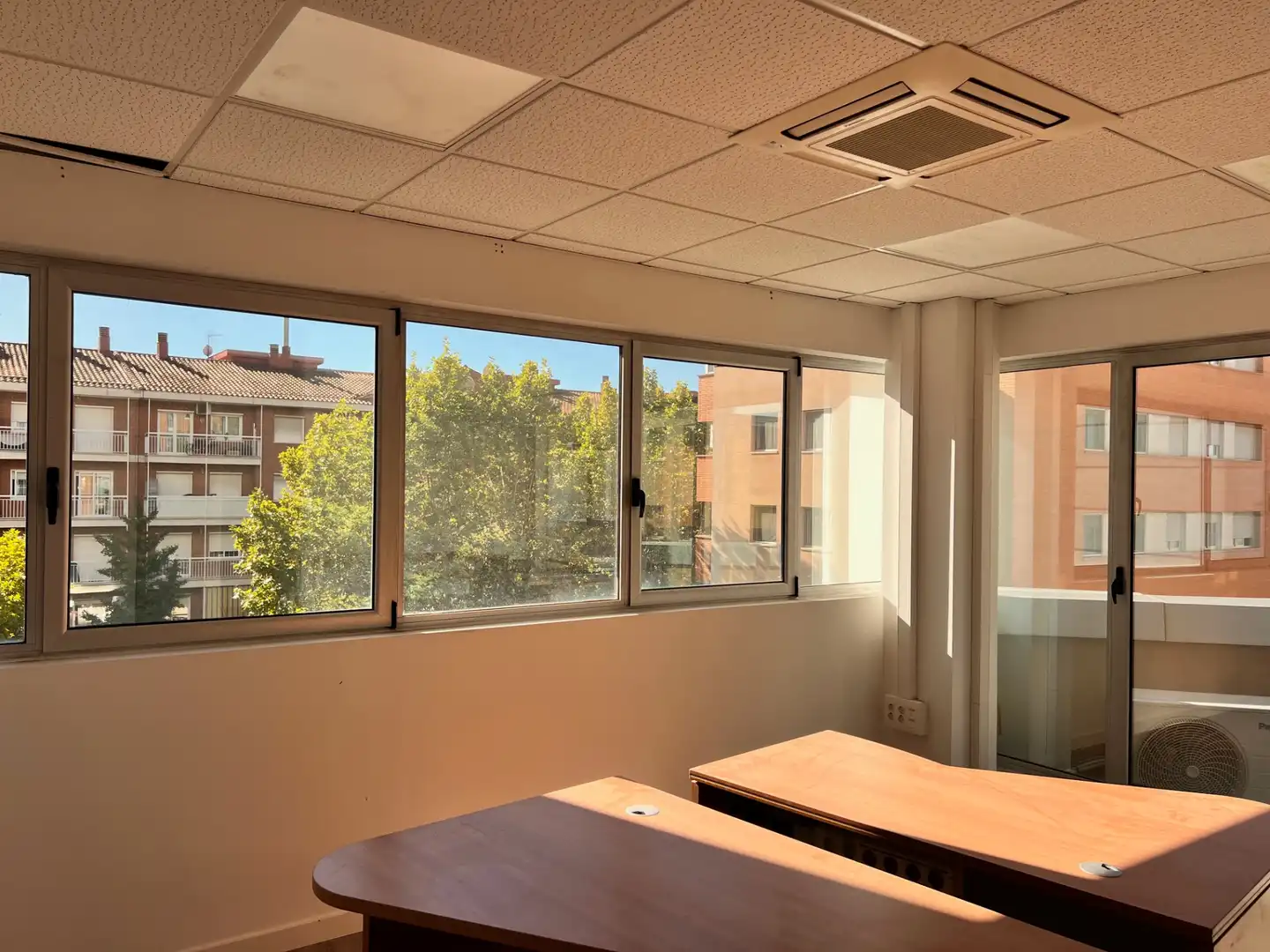 Bureau avec ascenseur à louer à Carrer de Francesc Layret, imagen 10