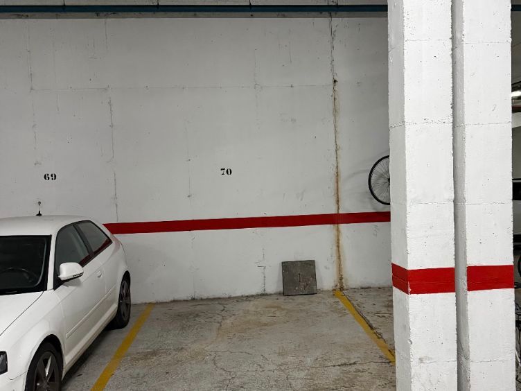 Parking de Garaje de alquiler en  Sevilla Capital