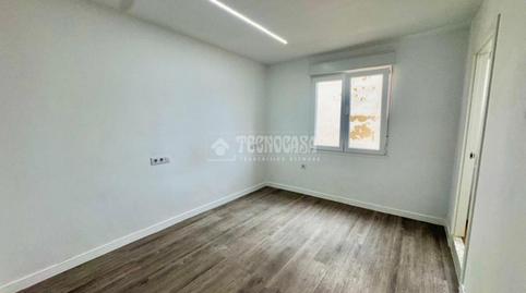 Foto 2 de Piso de alquiler en Llano, Gijón