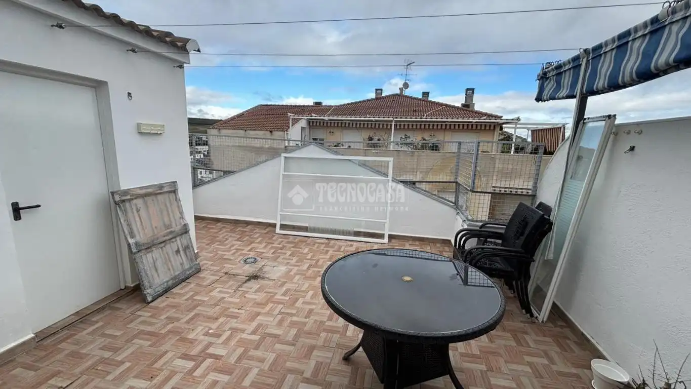 Terraza de Piso en venta en Mengíbar con Aire acondicionado y Parquet