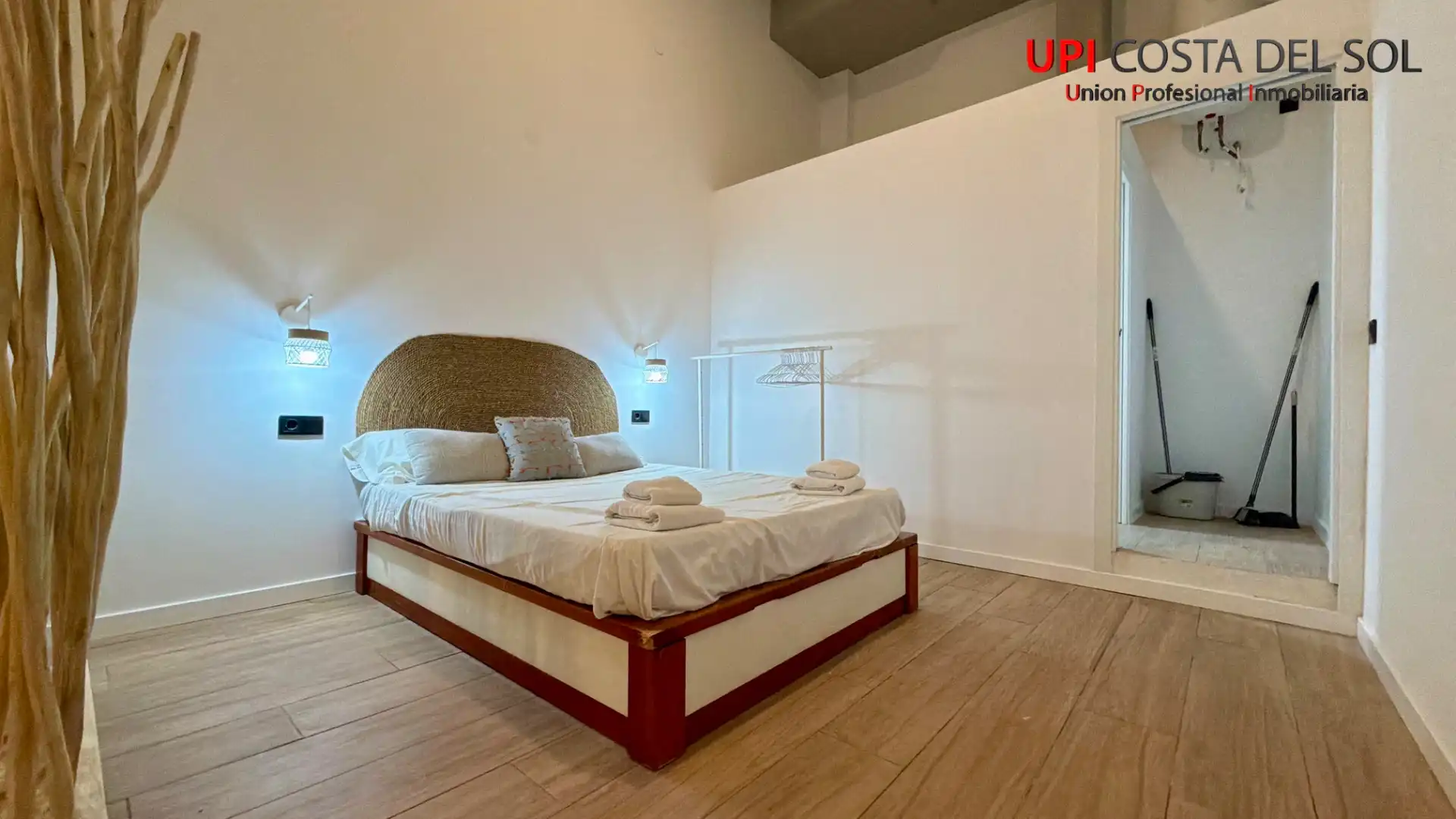 Habitación de Apartamento en venta en Torremolinos con Aire acondicionado, Calefacción y Horno