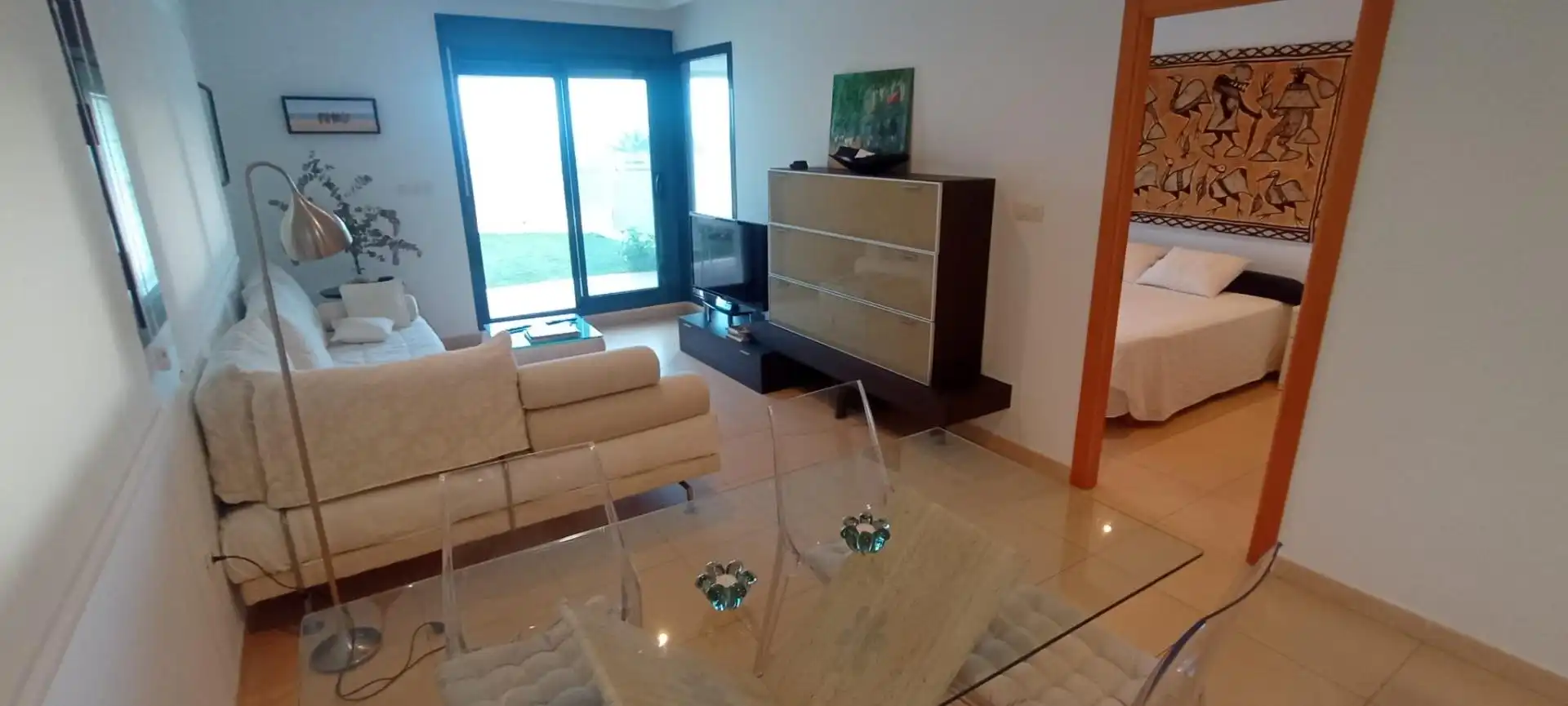 Sala de estar de Apartamento de alquiler en Vinaròs con Aire acondicionado, Calefacción y Jardín privado