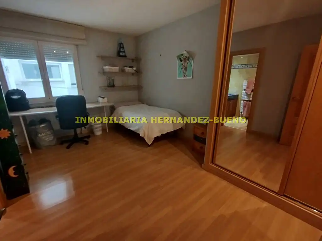 Habitación de Piso en venta en Salamanca con Calefacción
